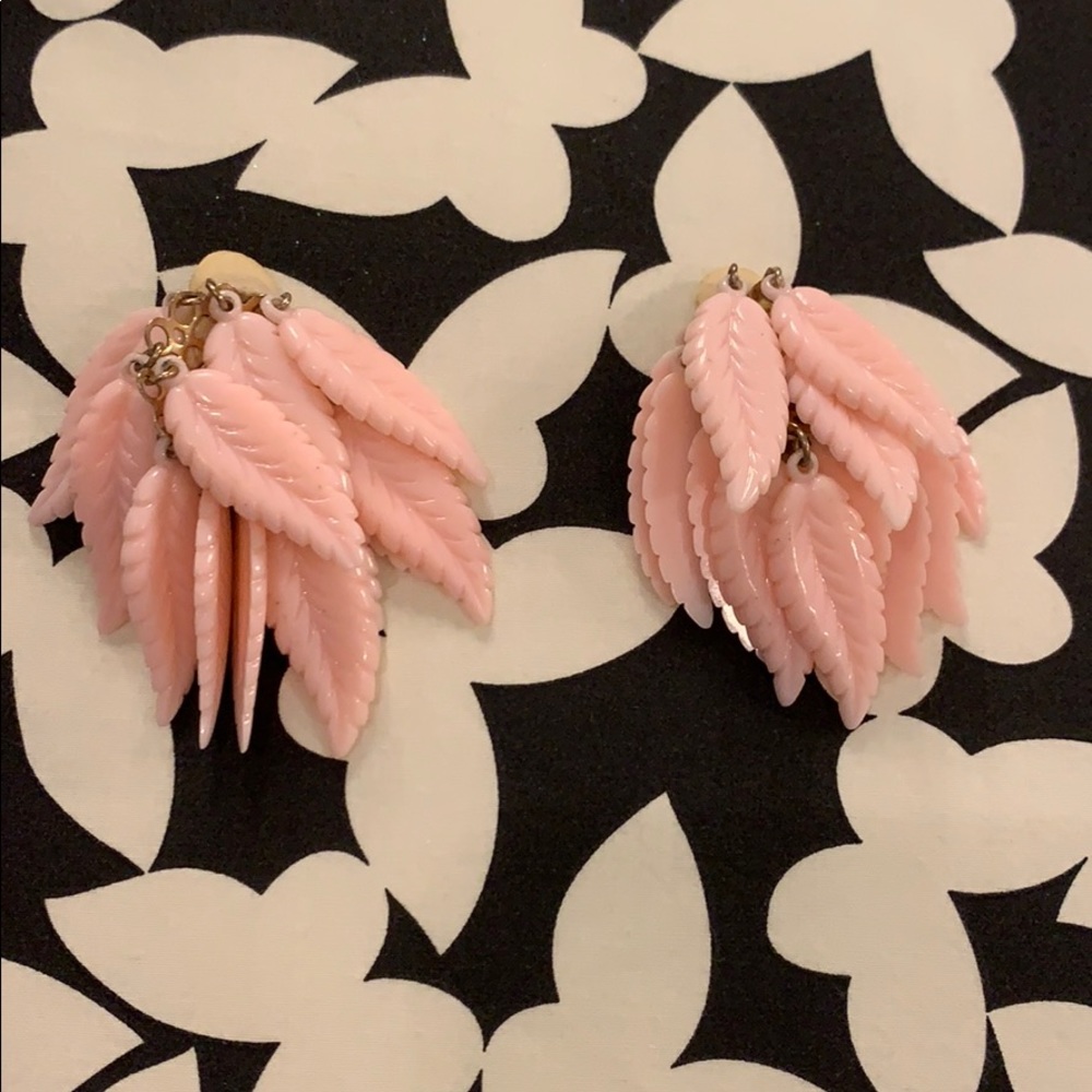 Vintage pink clip earrings